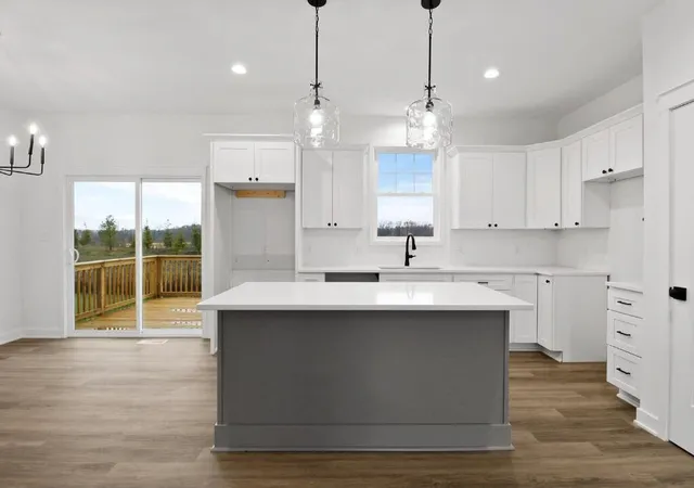 Photo 2 of Single family home for sale at 517 Scenic View Ave, Valparaiso, IN 46385 | MLS# 844775 | Listing updated on 2026-09-03