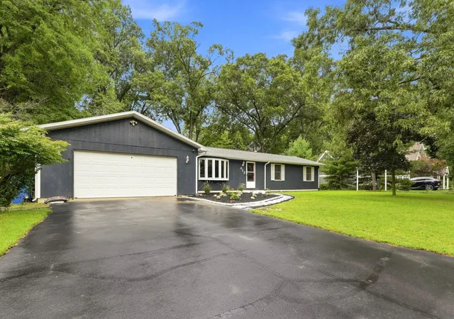 Photo 1 of Single family home for sale at 412 Westwood Dr, Michigan City, IN 46360 | MLS# 844644 | Listing updated on 2026-09-02