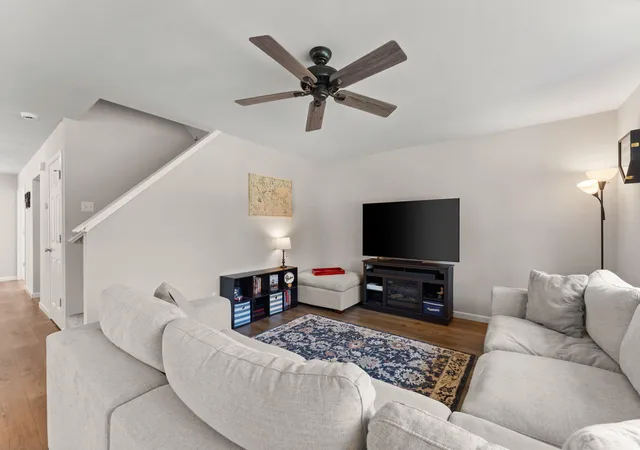 Photo 3 of Single family home for sale at 29 Karner Blue Ct, Chesterton, IN 46304 | MLS# 844730 | Listing updated on 2026-09-03