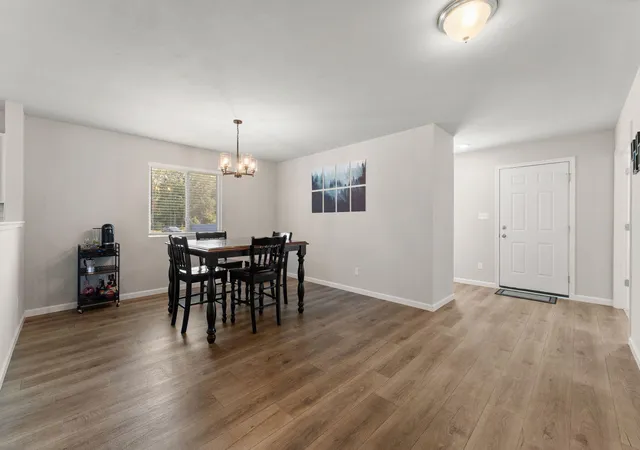 Photo 4 of Single family home for sale at 29 Karner Blue Ct, Chesterton, IN 46304 | MLS# 844730 | Listing updated on 2026-09-03