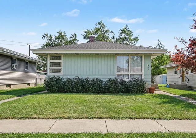 Photo 2 of Single family home for sale at 209 S Virginia St, Hobart, IN 46342 | MLS# 844653 | Listing updated on 2026-10-03