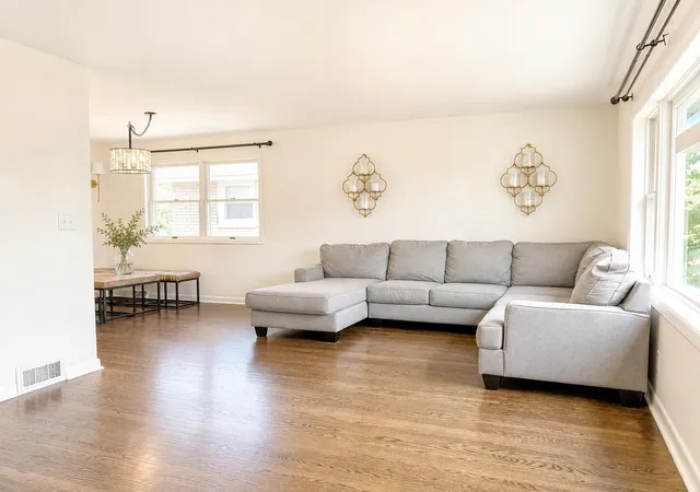 Photo 2 of Single family home for sale at 8124 Monroe Ave, Munster, IN 46321 | MLS# 844749 | Listing updated on 2026-09-20