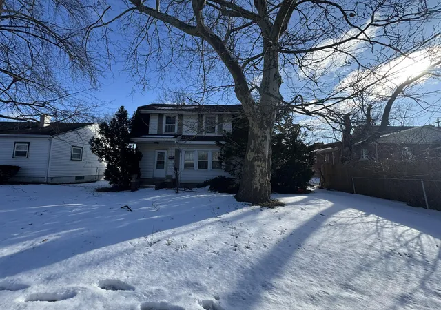 Photo 2 of Single family home for sale at 111 N Calumet Ave, Michigan City, IN 46360 | MLS# 844662 | Listing updated on 2026-09-03