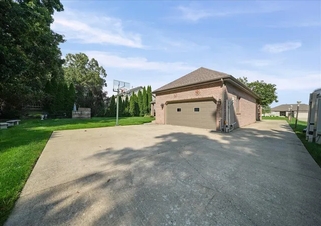 Photo 3 of Single family home for sale at 9238 Lane St, Merrillville, IN 46410 | MLS# 844680 | Listing updated on 2026-09-02