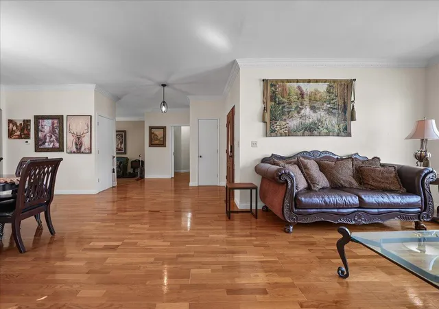 Photo 4 of Single family home for sale at 9238 Lane St, Merrillville, IN 46410 | MLS# 844680 | Listing updated on 2026-09-02