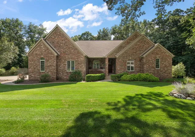 Photo 2 of Single family home for sale at 5032 W Concord Dr, La Porte, IN 46350 | MLS# 845056 | Listing updated on 2026-09-20