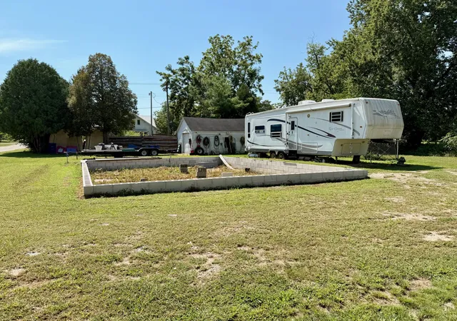 Photo 1 of Land for sale at 615 E Pearl St, Medaryville, IN 47957 | MLS# 844694 | Listing updated on 2026-09-02