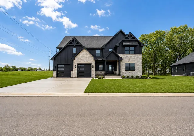 Photo 1 of Single family home for sale at 1759 Trailbrook Dr, Valparaiso, IN 46385 | MLS# 844683 | Listing updated on 2026-09-02