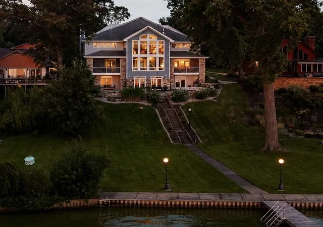 Photo 2 of Mansion for sale at 14234 King Dr, Cedar Lake, IN 46303 | MLS# 844795 | Listing updated on 2026-09-04