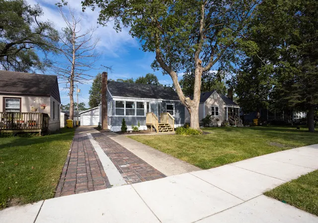 Photo 3 of Sale Pending at 234 N Woodlawn Ave, Griffith, IN 46319 | MLS# 844712 | Listing updated on 2026-09-05