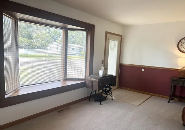 Photo 3 of Sale Pending at 671 Blackwood Dr, Lowell, IN 46356 | MLS# 844715 | Listing updated on 2026-09-08