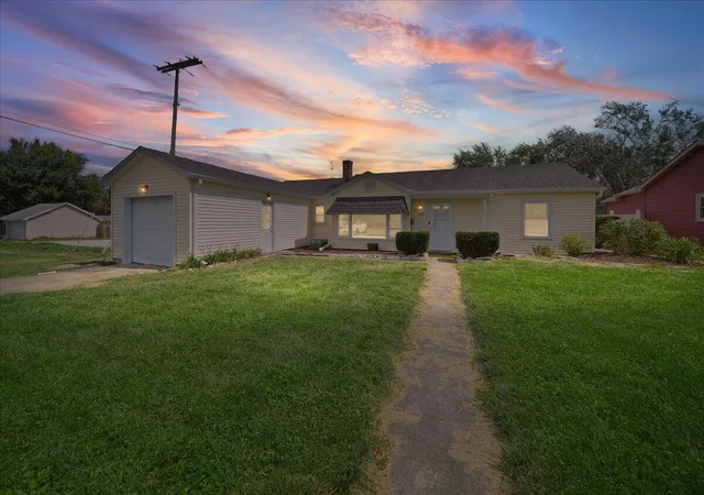 Photo 1 of Sale Pending at 142 S Indiana Ave, Crown Point, IN 46307 | MLS# 844820 | Listing updated on 2026-09-20