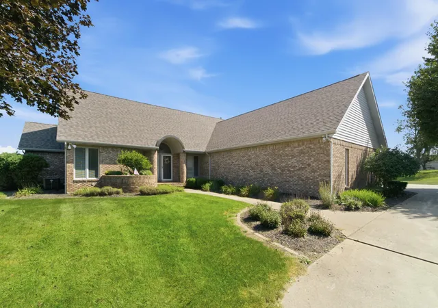 Photo 1 of Single family home for sale at 2279 N 850 West, Michigan City, IN 46360 | MLS# 844984 | Listing updated on 2026-09-29