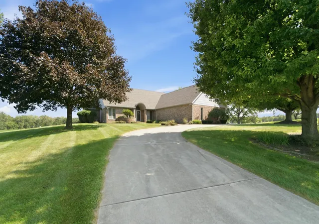 Photo 2 of Single family home for sale at 2279 N 850 West, Michigan City, IN 46360 | MLS# 844984 | Listing updated on 2026-09-29