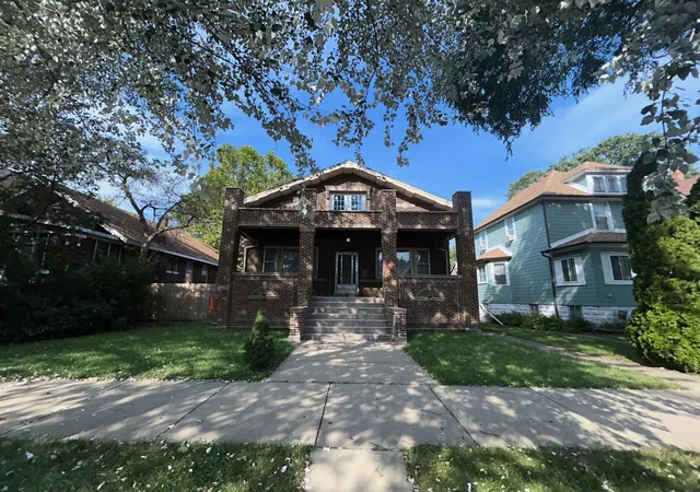 Photo 1 of Single family home for sale at 1826 Laporte Ave, Whiting, IN 46394 | MLS# 844746 | Listing updated on 2026-09-03