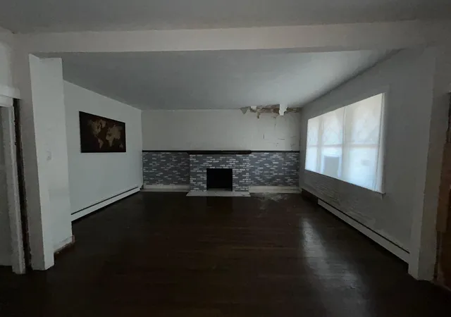Photo 4 of Single family home for sale at 1826 Laporte Ave, Whiting, IN 46394 | MLS# 844746 | Listing updated on 2026-09-03