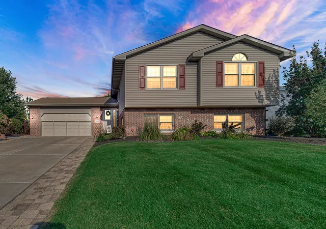 Photo 2 of Single family home for sale at 2993 Angelina St, Portage, IN 46368 | MLS# 844858 | Listing updated on 2026-09-08