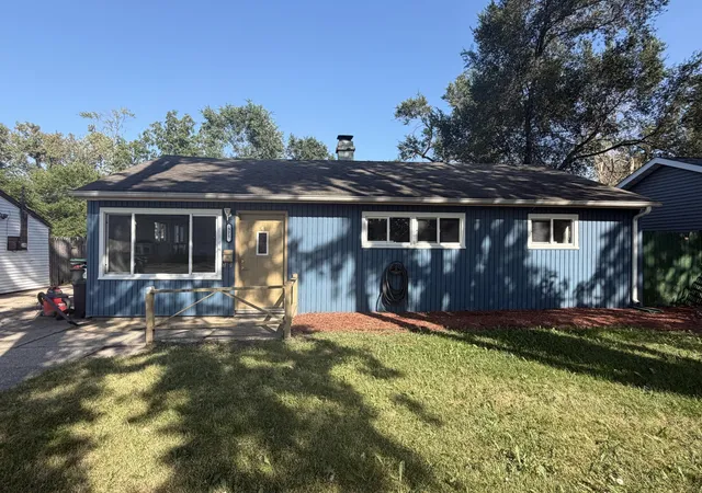 Photo 1 of Single family home for sale at 375 N Wabash St, Hobart, IN 46342 | MLS# 844887 | Listing updated on 2026-09-29