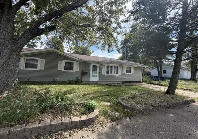 Photo 2 of Single family home for sale at 326 Ramion Ave, Michigan City, IN 46360 | MLS# 844973 | Listing updated on 2026-10-01
