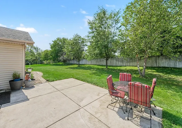 Photo 2 of Multi family home for sale at 9962 Hart St, Saint John, IN 46373 | MLS# 844860 | Listing updated on 2026-09-04