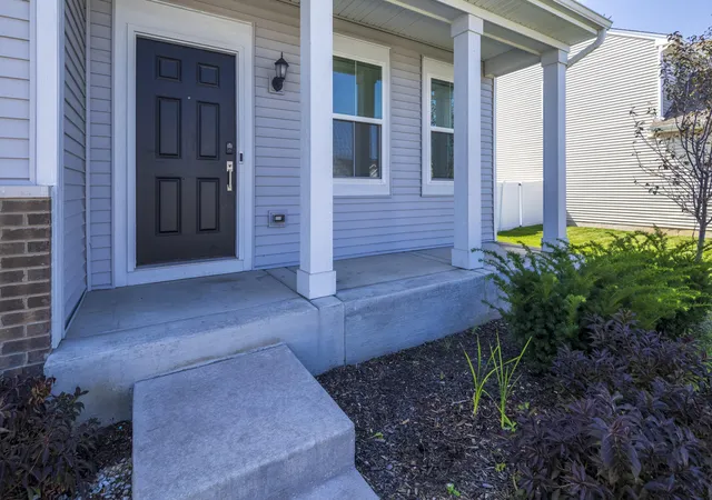 Photo 3 of Single family home for sale at 6591 Monda Ave, Portage, IN 46368 | MLS# 844945 | Listing updated on 2026-09-17