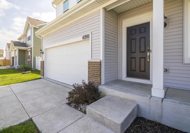 Photo 4 of Single family home for sale at 6591 Monda Ave, Portage, IN 46368 | MLS# 844945 | Listing updated on 2026-09-17