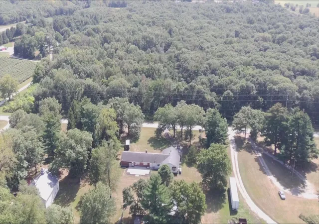 Photo 4 of Sale Pending at 828 15th Avenue NW, De Motte, IN 46310 | MLS# 845150 | Listing updated on 2026-09-14