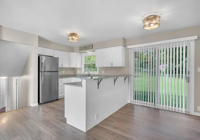 Photo 4 of Single family home for sale at 502 Silhavy Rd, Valparaiso, IN 46383 | MLS# 844829 | Listing updated on 2026-09-04