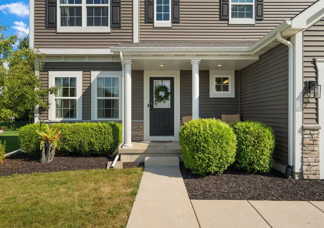 Photo 3 of Sale Pending at 2456 Kerry Dr, Valparaiso, IN 46385 | MLS# 844840 | Listing updated on 2026-09-07