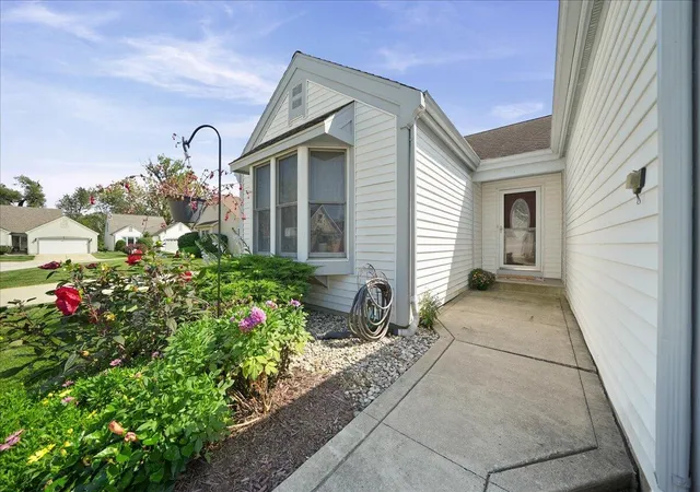 Photo 3 of Single family home for sale at 1060 Vanderburgh St, Valparaiso, IN 46385 | MLS# 844982 | Listing updated on 2026-09-22