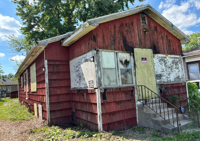 Photo 1 of Single family home for sale at 3858 Virginia St, Gary, IN 46409 | MLS# 844845 | Listing updated on 2026-09-04