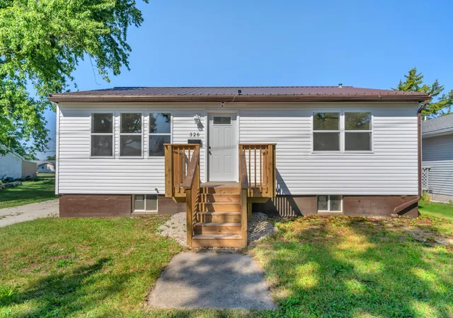 Photo 1 of Sale Pending at 326 S Melville St, Rensselaer, IN 47978 | MLS# 844843 | Listing updated on 2026-09-12