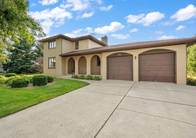 Photo 2 of Sale Pending at 11790 Linden St, Cedar Lake, IN 46303 | MLS# 844852 | Listing updated on 2026-09-24