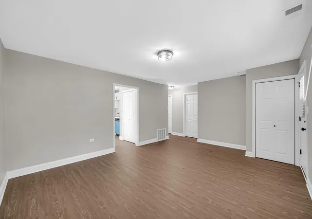 Photo 4 of Single family home for sale at 1024 Durbin St, Gary, IN 46406 | MLS# 846514 | Listing updated on 2026-10-08