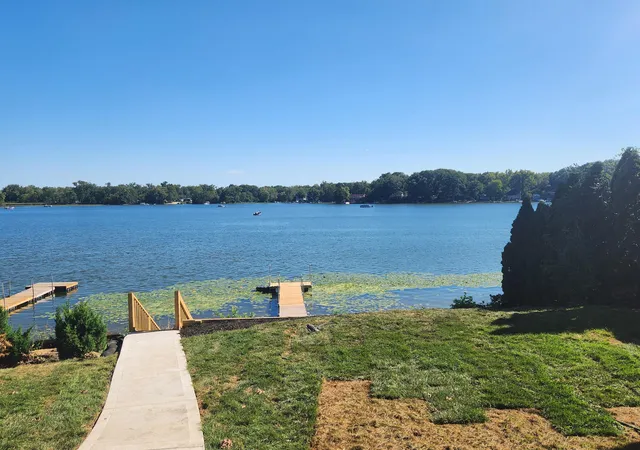 Photo 3 of Single family home for sale at 1308 Edgewater Beach Rd, Valparaiso, IN 46383 | MLS# 844944 | Listing updated on 2026-09-12