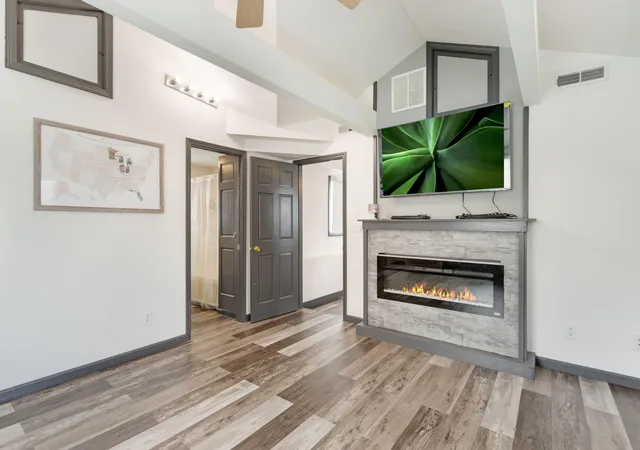 Photo 3 of Single family home for sale at 656 S 4th Street, Chesterton, IN 46304 | MLS# 844916 | Listing updated on 2026-09-20
