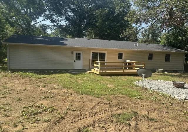 Photo 3 of Single family home for sale at 2350 S 450 East, Knox, IN 46534 | MLS# 844923 | Listing updated on 2026-09-07
