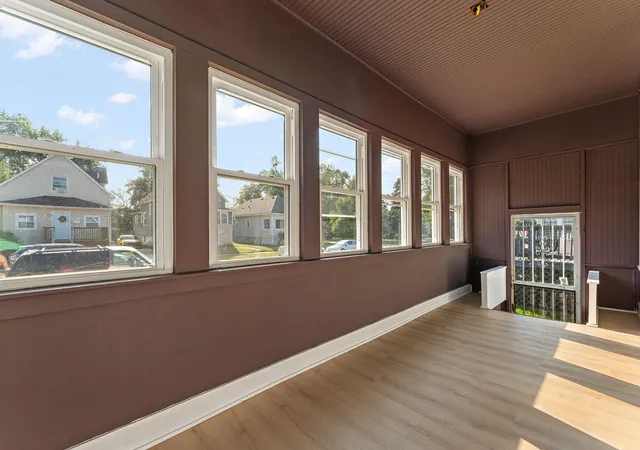 Photo 3 of Single family home for sale at 4844 Pine Ave, Hammond, IN 46327 | MLS# 844941 | Listing updated on 2026-09-07