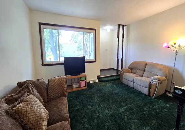 Photo 3 of Single family home for sale at 6190 Oglethorpe Ave, Portage, IN 46368 | MLS# 844994 | Listing updated on 2026-10-08