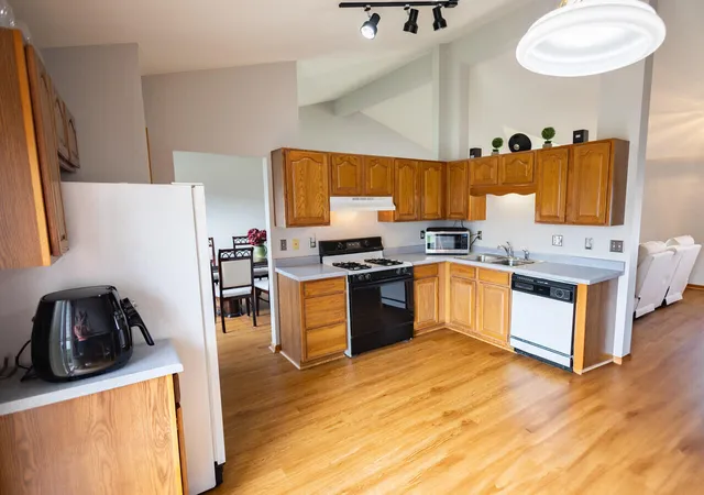 Photo 4 of Single family home for sale at 4931 Cardinal Ct, Schererville, IN 46375 | MLS# 844948 | Listing updated on 2026-09-22