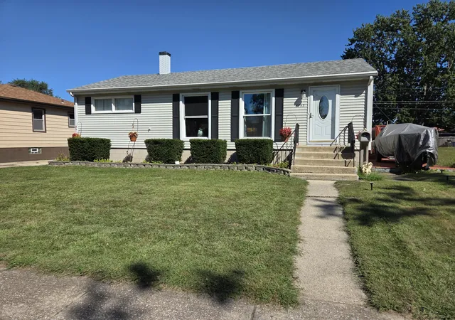 Photo 2 of Sale Pending at 6743 Idaho Ave, Hammond, IN 46323 | MLS# 844972 | Listing updated on 2026-09-28