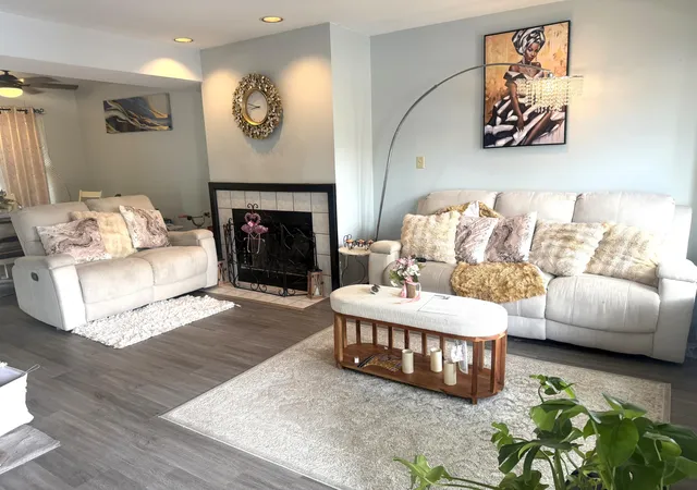Photo 3 of Townhouse for sale at 6047 Virginia St, Merrillville, IN 46410 | MLS# 845036 | Listing updated on 2026-09-23