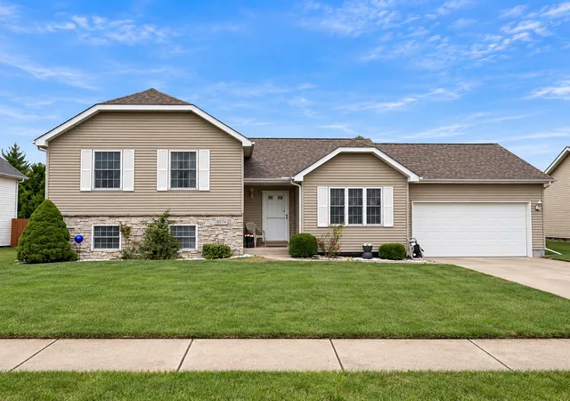 Photo 1 of Sale Pending at 6574 Robbins Rd, Portage, IN 46368 | MLS# 845057 | Listing updated on 2026-09-12
