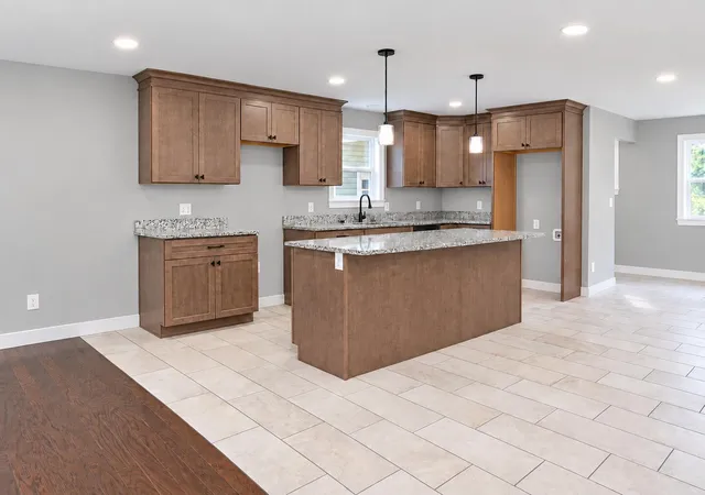 Photo 3 of Sale Pending at 615 Yellowstone Rd, Valparaiso, IN 46385 | MLS# 845154 | Listing updated on 2026-10-08