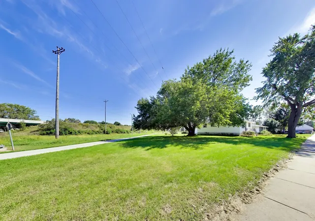 Photo 3 of Single family home for sale at 4419 Pine Ave, Hammond, IN 46327 | MLS# 846120 | Listing updated on 2026-09-30
