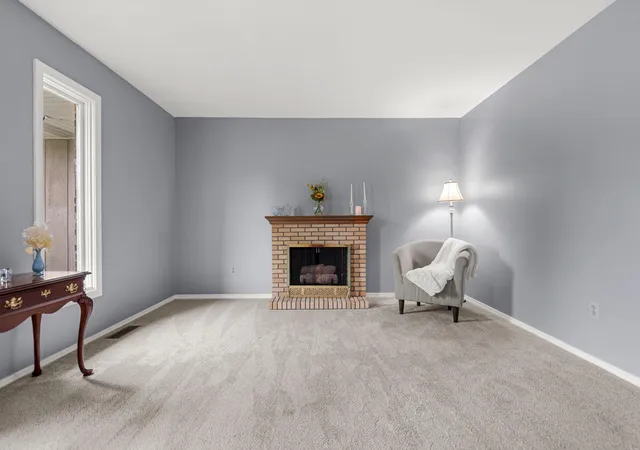 Photo 4 of Single family home for sale at 1117 E Greenwood Ave, Crown Point, IN 46307 | MLS# 845954 | Listing updated on 2026-09-29