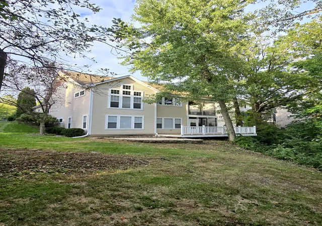 Photo 2 of Single family home for sale at 1808 Briam Dr, Valparaiso, IN 46383 | MLS# 845426 | Listing updated on 2026-09-21