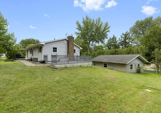 Photo 3 of Single family home for sale at 6561 W Johnson Rd, La Porte, IN 46350 | MLS# 845267 | Listing updated on 2026-09-29
