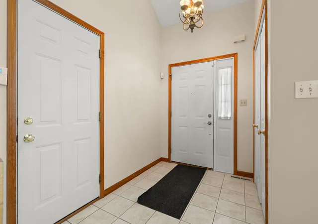 Photo 3 of Townhouse for sale at 376 Cherry Hills Dr, Chesterton, IN 46304 | MLS# 845256 | Listing updated on 2026-09-21
