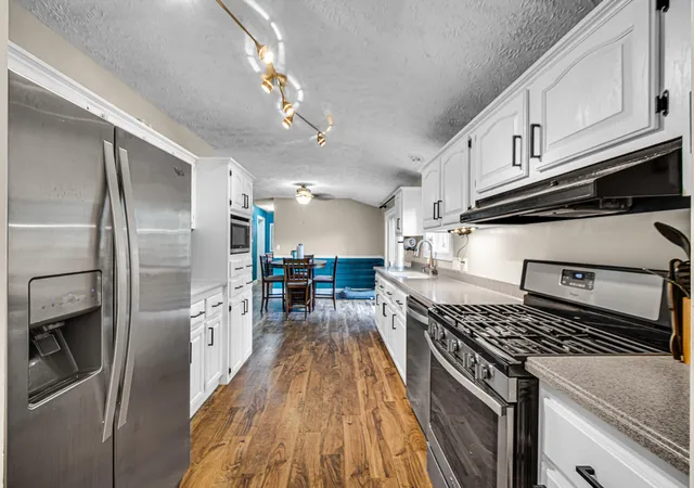 Photo 4 of Manufactured home for sale at 300 Southtown Blvd, Walkerton, IN 46574 | MLS# 845257 | Listing updated on 2026-09-18
